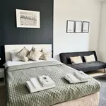 Rent 1 bedroom apartment of 40 m² in Dusseldorf