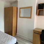 Rent 4 bedroom house in Worcester