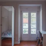 Rent a room in lisbon