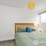 Rent 2 bedroom flat in Edinburgh