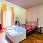 Rent 4 bedroom apartment of 150 m² in Turin