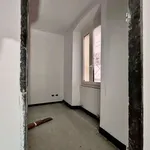 Affitto 6 camera appartamento di 132 m² in Genoa