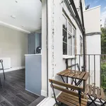 Rent 2 bedroom flat of 65 m² in london