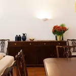 Rent 3 bedroom house of 132 m² in Porto