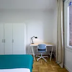 Rent 15 bedroom apartment in Madrid