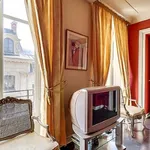 Appartement de 775 m² avec 1 chambre(s) en location à Paris