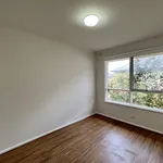 Rent 2 bedroom apartment in Surrey Hills