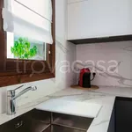 Rent 3 bedroom apartment of 75 m² in Argegno