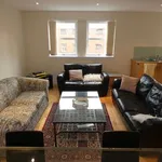 Rent 2 bedroom flat in Glasgow