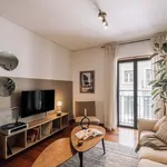 Rent 4 bedroom apartment of 117 m² in Lisboa