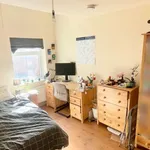 Rent 5 bedroom house in Exeter