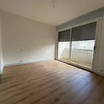 Appartement de 97 m² avec 3 chambre(s) en location à Limoges