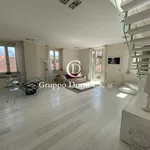 Rent 4 bedroom apartment of 140 m² in Forte dei Marmi