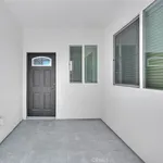 Rent 2 bedroom apartment of 84 m² in bellflower