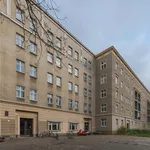 Rent a room of 82 m² in Berlin