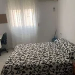 Rent a room of 270 m² in malaga