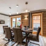 Rent 6 bedroom apartment of 98 m² in Morzine