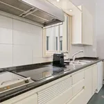 Rent a room of 317 m² in madrid