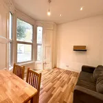 Rent 2 bedroom apartment in London