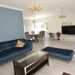 Rent 3 bedroom flat of 96 m² in Bournemouth