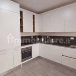 Rent 3 bedroom apartment of 100 m² in Verona