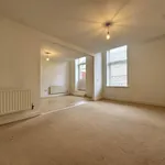 Rent 2 bedroom flat in Calderdale