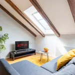 Rent 3 bedroom apartment of 90 m² in Prague