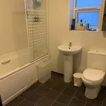 Rent 5 bedroom house in Swansea