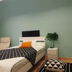 Rent a room in turin