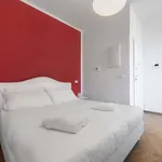 Rent 3 bedroom apartment in Bologna