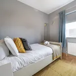 Rent 3 bedroom flat of 1604 m² in Belfast