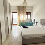 Rent 1 bedroom apartment of 150 m² in Taranto