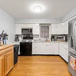 Rent 3 bedroom apartment in Jersey City