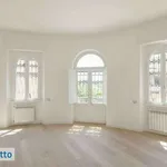 Rent 6 bedroom house of 500 m² in Rome