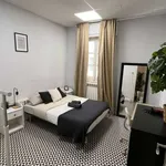 Rent a room of 163 m² in madrid