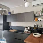 Affitto 2 camera appartamento di 63 m² in Milan