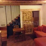 Rent 4 bedroom house of 80 m² in Adria