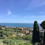 Rent 4 bedroom house of 120 m² in Roma