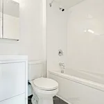 Appartement de 893 m² avec 6 chambre(s) en location à Toronto