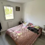 Maison de 89 m² avec 5 chambre(s) en location à Yzernay