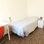 Rent 5 bedroom apartment in Castelló de la Plana