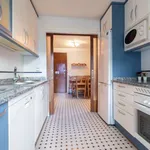 Rent a room of 120 m² in madrid