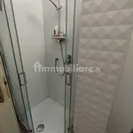 Affitto 2 camera appartamento di 75 m² in Brescia