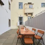 Rent 8 bedroom apartment in Lisbon