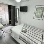 Rent a room in madrid