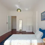 Rent 7 bedroom apartment in Lisbon