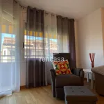 Rent 4 bedroom apartment of 136 m² in Lleida