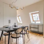 Rent 2 bedroom apartment of 43 m² in Paris