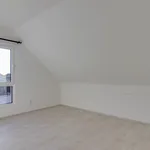 Pronajměte si 4 ložnic/e dům o rozloze 97 m² v Horoušany