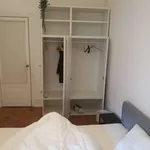 Rent a room in lisbon